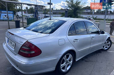Седан Mercedes-Benz E-Class 2003 в 