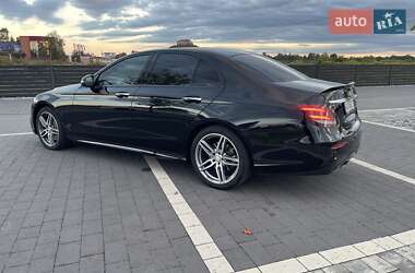 Седан Mercedes-Benz E-Class 2016 в 
