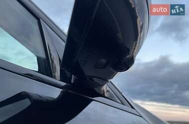 Седан Mercedes-Benz E-Class 2016 в 