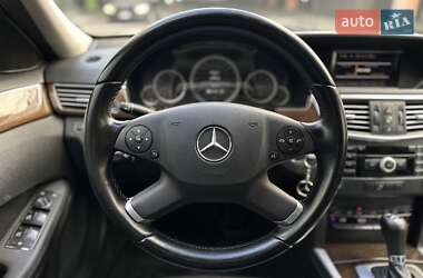 Седан Mercedes-Benz E-Class 2009 в 