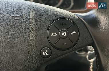 Седан Mercedes-Benz E-Class 2009 в 