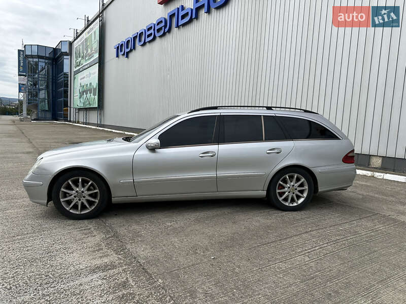 Универсал Mercedes-Benz E-Class 2003 в Черновцах