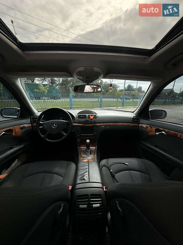 Универсал Mercedes-Benz E-Class 2003 в Черновцах