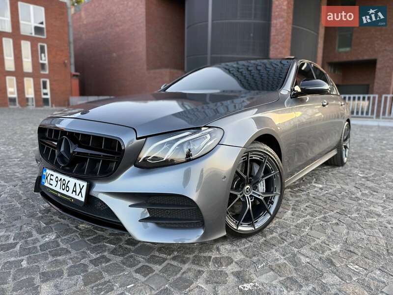 Mercedes-Benz E-Class 2016