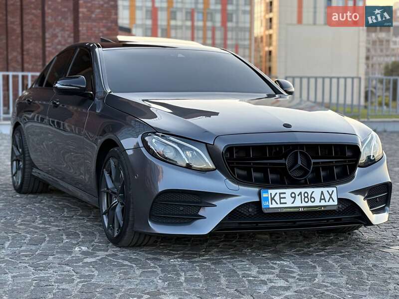 Mercedes-Benz E-Class 2016