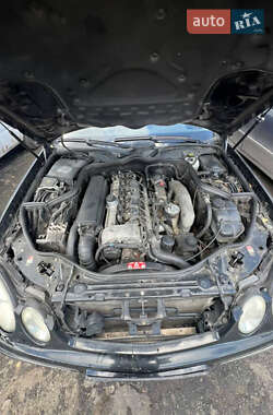 Универсал Mercedes-Benz E-Class 2004 в 