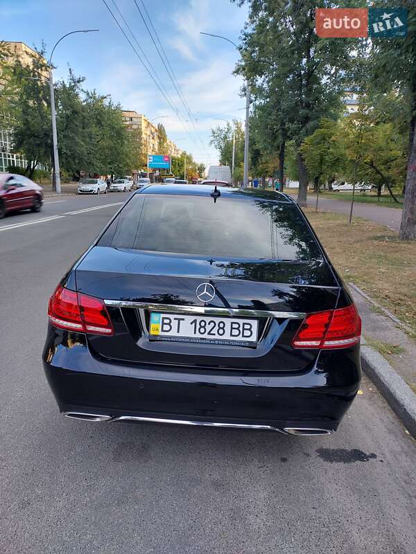 Седан Mercedes-Benz E-Class 2013 в Києві