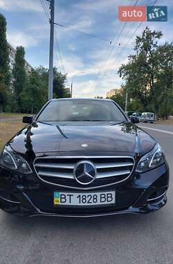 Седан Mercedes-Benz E-Class 2013 в 