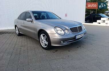 Седан Mercedes-Benz E-Class 2004 в Черновцах