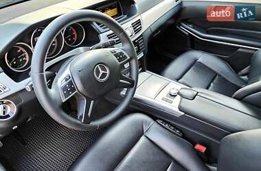 Седан Mercedes-Benz E-Class 2013 в 