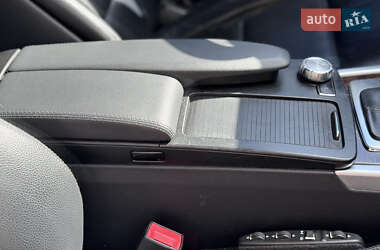 Седан Mercedes-Benz E-Class 2012 в 