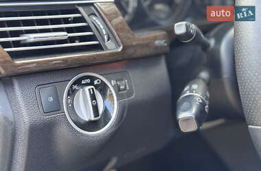 Седан Mercedes-Benz E-Class 2012 в 