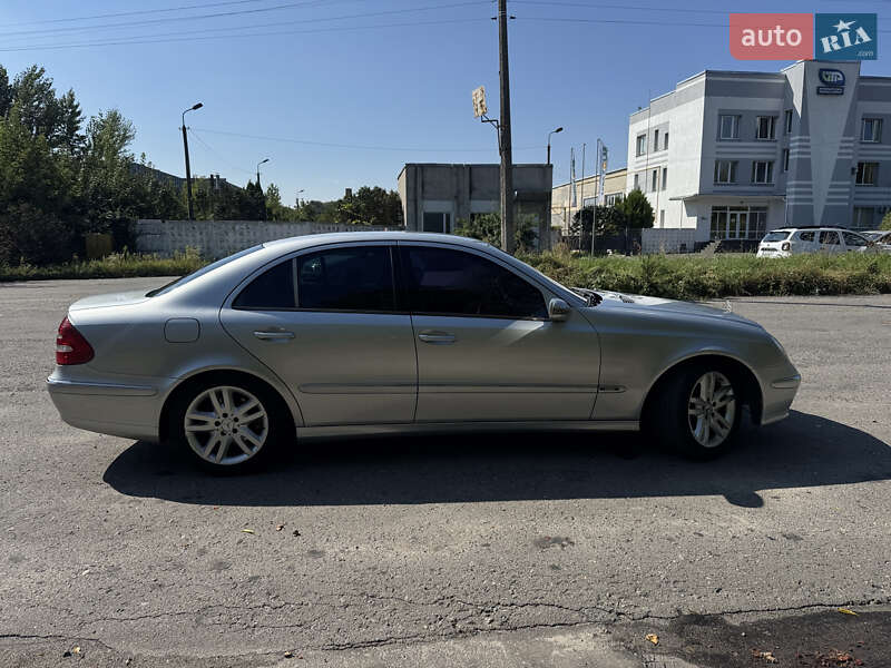 Седан Mercedes-Benz E-Class 2005 в Хмельницькому
