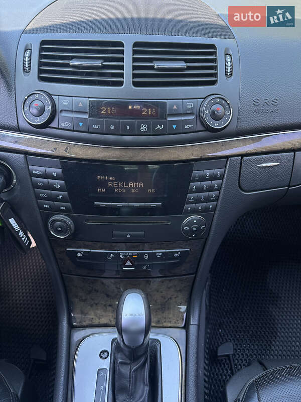Седан Mercedes-Benz E-Class 2005 в Хмельницькому