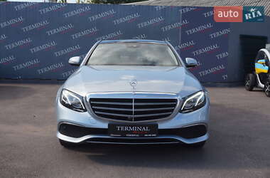 Седан Mercedes-Benz E-Class 2016 в 