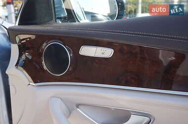 Седан Mercedes-Benz E-Class 2016 в 