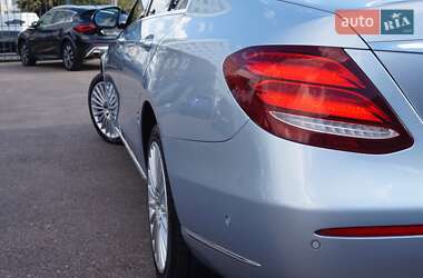 Седан Mercedes-Benz E-Class 2016 в 