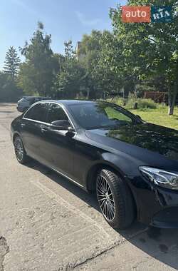 Седан Mercedes-Benz E-Class 2018 в 