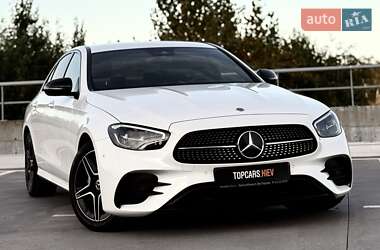 Седан Mercedes-Benz E-Class 2022 в 