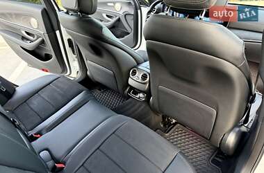Седан Mercedes-Benz E-Class 2022 в 