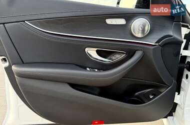 Седан Mercedes-Benz E-Class 2022 в 