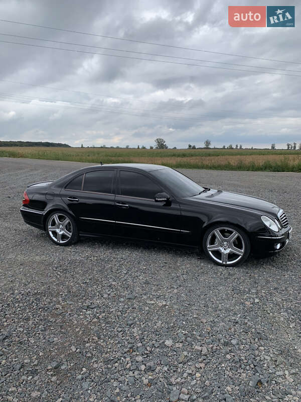 Седан Mercedes-Benz E-Class 2006 в Нововолынске фото 22 Седан Mercedes-Benz E-Class 2006 в Нововолынске