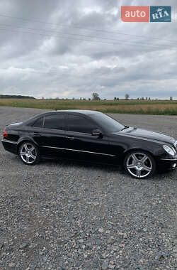 Седан Mercedes-Benz E-Class 2006 в  фото 22 Седан Mercedes-Benz E-Class 2006 в