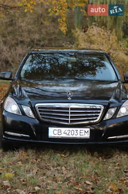 Седан Mercedes-Benz E-Class 2012 в 