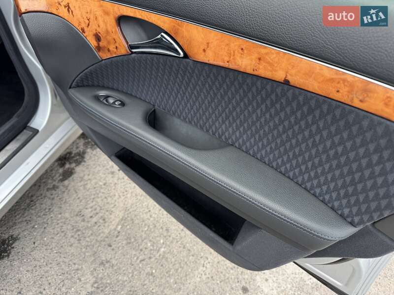 Універсал Mercedes-Benz E-Class 2006 в Тернополі