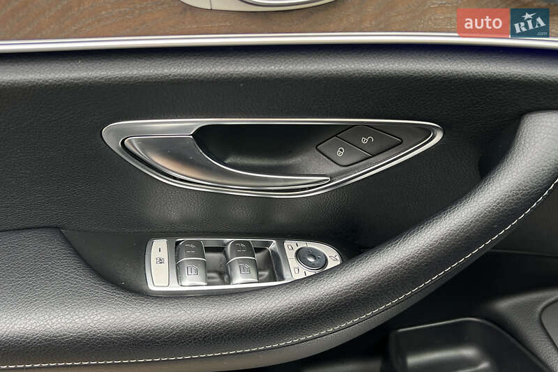 Универсал Mercedes-Benz E-Class 2017 в Львове