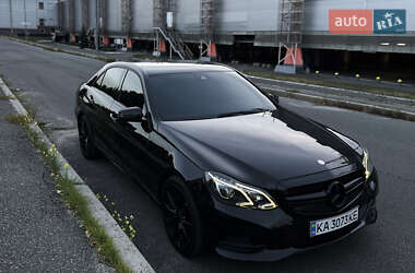 Седан Mercedes-Benz E-Class 2014 в Киеве