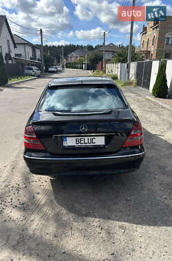 Седан Mercedes-Benz E-Class 2003 в 