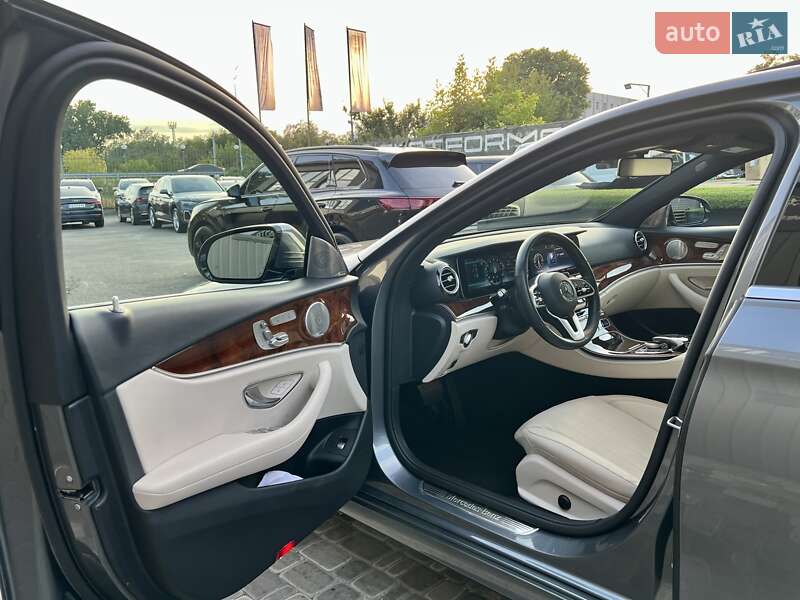 Седан Mercedes-Benz E-Class 2019 в Киеве