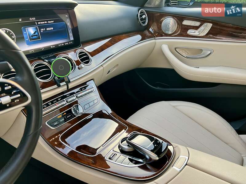 Седан Mercedes-Benz E-Class 2019 в Киеве