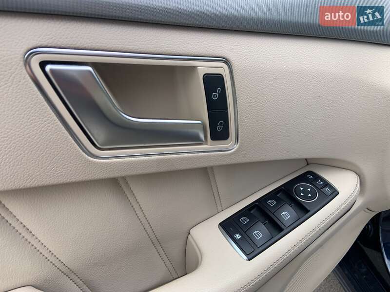 Универсал Mercedes-Benz E-Class 2014 в Киеве