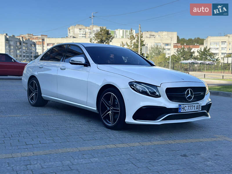 Mercedes-Benz E-Class 2016