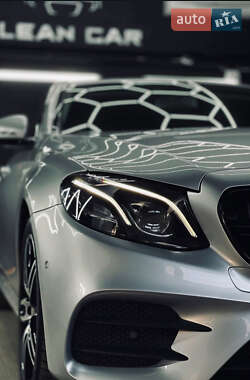 Седан Mercedes-Benz E-Class 2016 в 