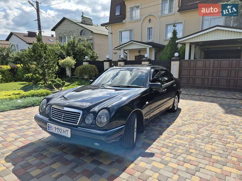 Седан Mercedes-Benz E-Class 1996 в Полтаве
