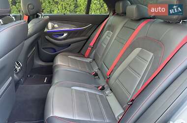 Седан Mercedes-Benz E-Class 2022 в 