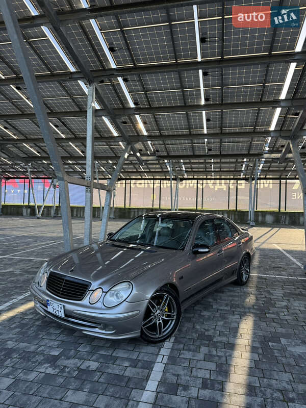 Mercedes-Benz E-Class 2003