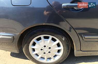 Седан Mercedes-Benz E-Class 1999 в 