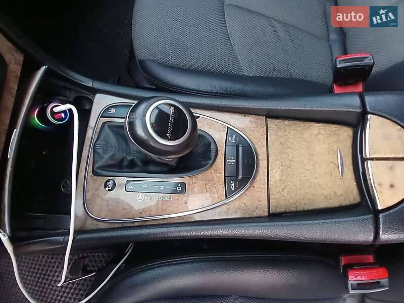 Седан Mercedes-Benz E-Class 2008 в Львове