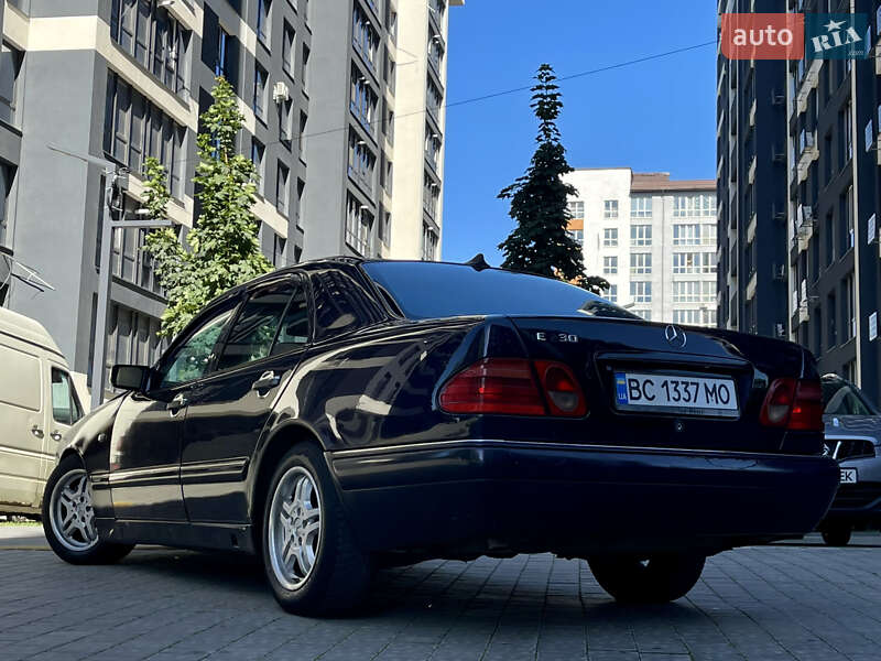 Седан Mercedes-Benz E-Class 1997 в Ивано-Франковске