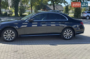Седан Mercedes-Benz E-Class 2017 в Ивано-Франковске