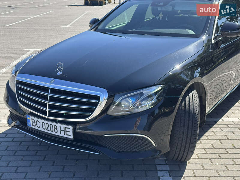 Седан Mercedes-Benz E-Class 2017 в Ивано-Франковске