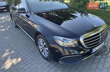 Седан Mercedes-Benz E-Class 2017 в 