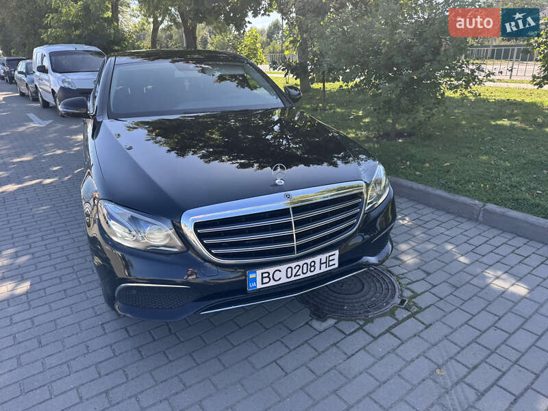 Седан Mercedes-Benz E-Class 2017 в Ивано-Франковске