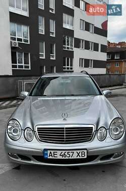 Универсал Mercedes-Benz E-Class 2005 в 