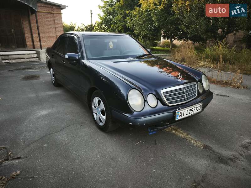 Седан Mercedes-Benz E-Class 2001 в Охтирці фото 4 Седан Mercedes-Benz E-Class 2001 в Охтирці