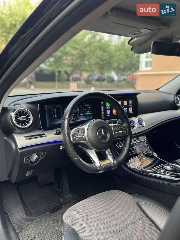 Седан Mercedes-Benz E-Class 2017 в Киеве